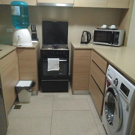 Shang Luxury Suites Mandaluyong Exterior foto