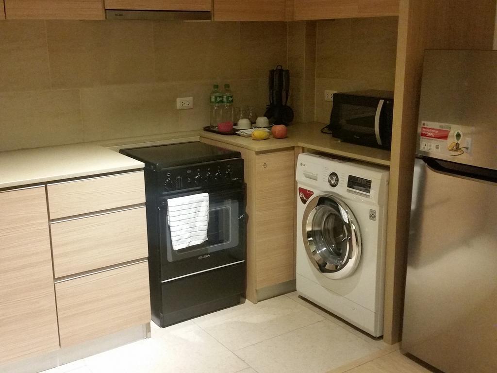 Shang Luxury Suites Mandaluyong Quarto foto