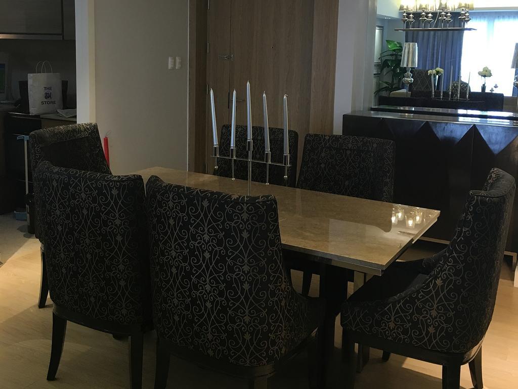 Shang Luxury Suites Mandaluyong Quarto foto