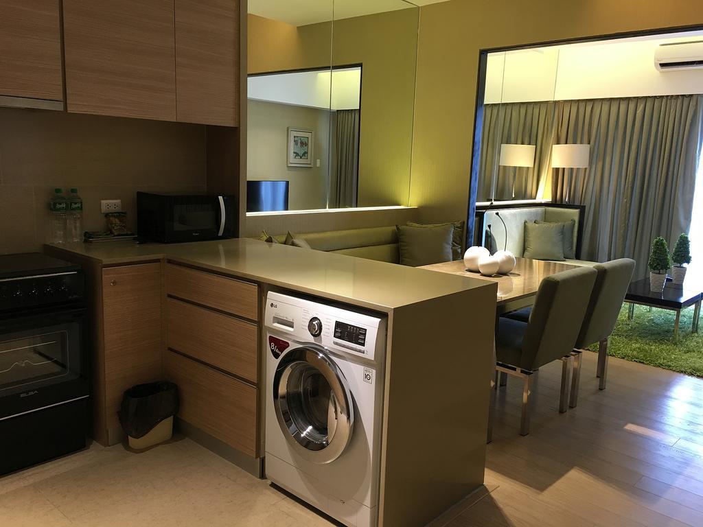 Shang Luxury Suites Mandaluyong Exterior foto