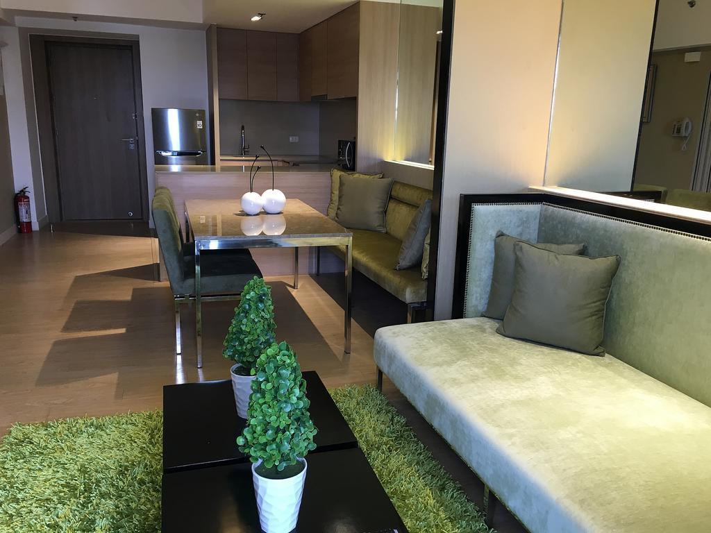 Shang Luxury Suites Mandaluyong Exterior foto