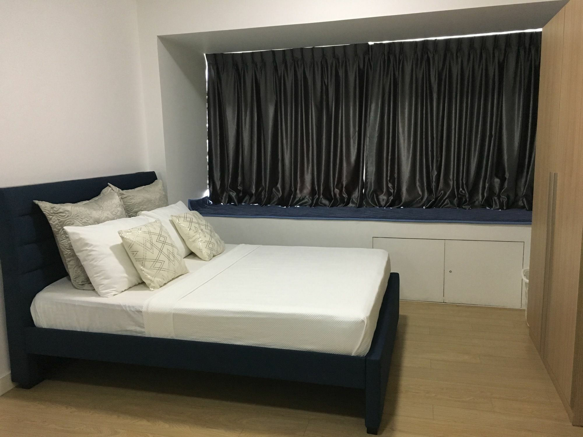 Shang Luxury Suites Mandaluyong Exterior foto