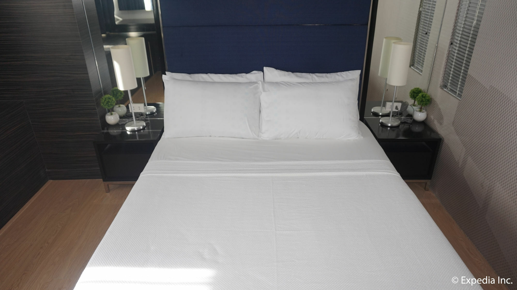 Shang Luxury Suites Mandaluyong Exterior foto