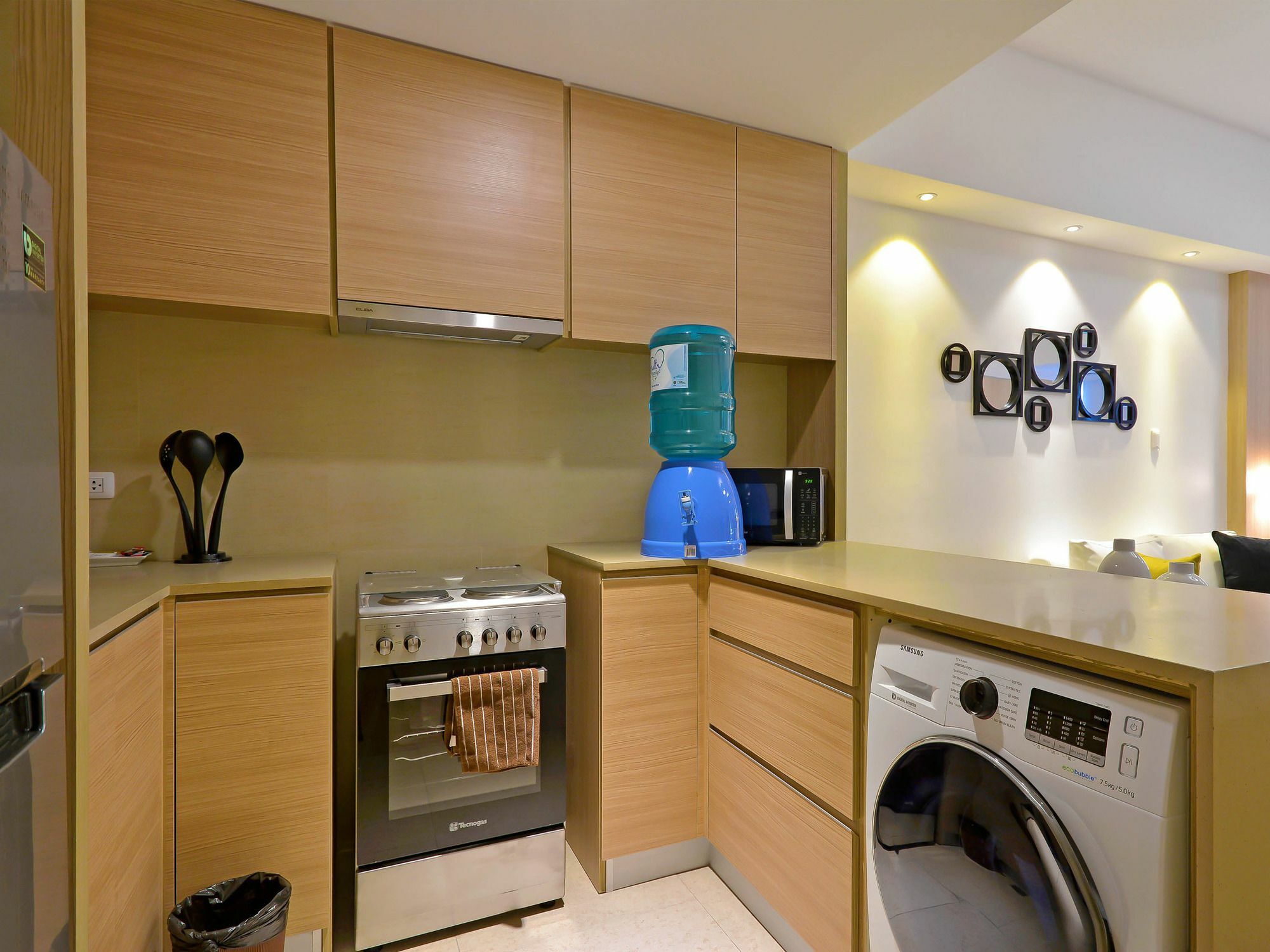 Shang Luxury Suites Mandaluyong Exterior foto