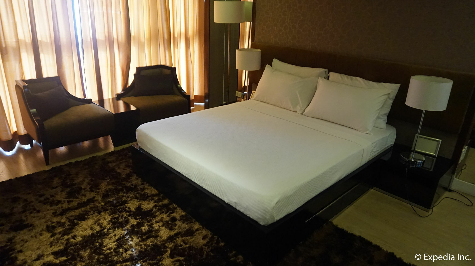 Shang Luxury Suites Mandaluyong Exterior foto